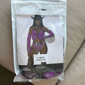 Cow Girl Costume. Purple Cow Girl